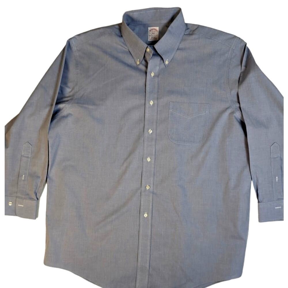 Brooks Brothers Men's Long-Sleeve Shirt Regular Fit Blue Size 17-2/3 100% Cotton